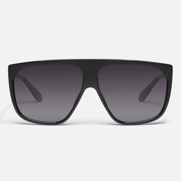 Quay Australia Accessories - Quay No Curfew Oversized Shield Black Polarized Sunglasses NEW with Hard Case